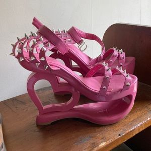 Show Story Pink Heart Pleaser Heels